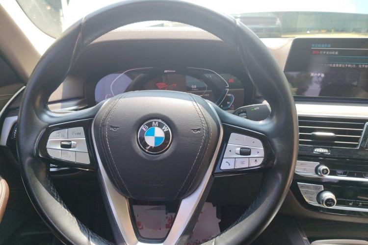 Used BMW 5 Series New Energy 2020 530Le Luxury Package Steering Wheel