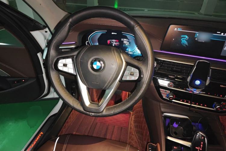 Used BMW 5 Series New Energy 2020 530Le Luxury Package Steering Wheel