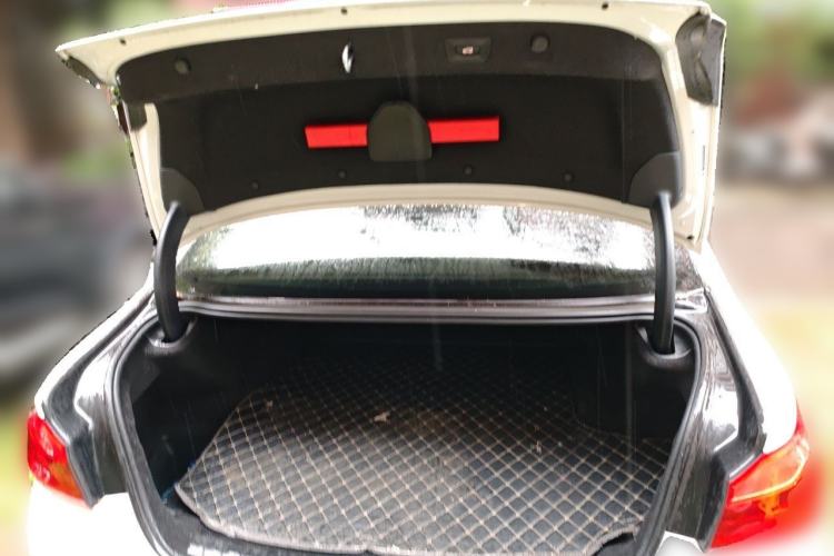 Used BMW 5 Series New Energy 2020 530Le Luxury Package Trunk