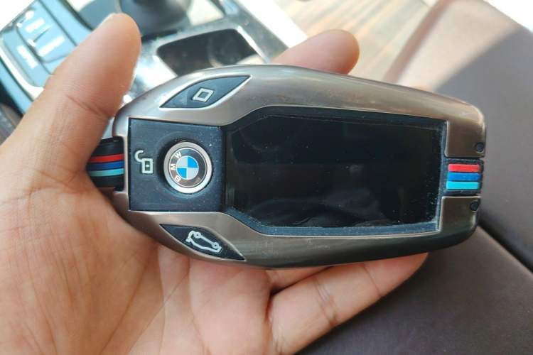 Used BMW 5 Series New Energy 2020 530Le Luxury Package Vehicle Key