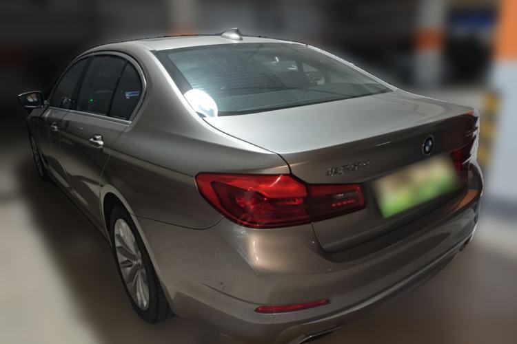 Used BMW 5 Series New Energy 2020 Mileage Upgrade Version 530Le Luxury Package Rear Left 45 Deg