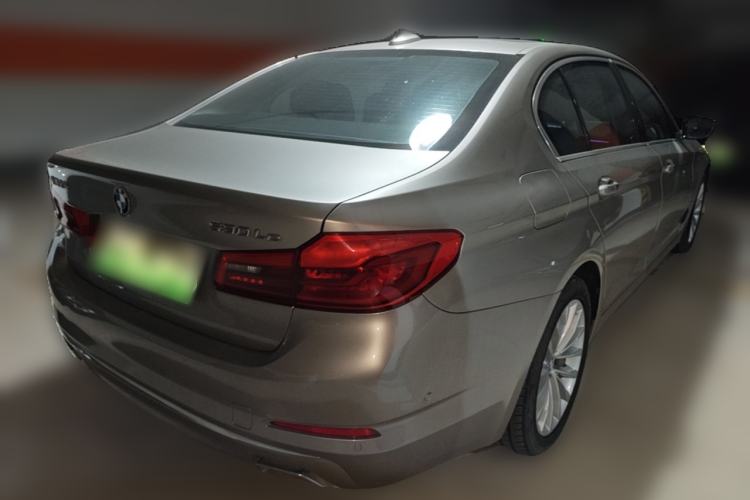 Used BMW 5 Series New Energy 2020 Mileage Upgrade Version 530Le Luxury Package Rear Right 45 Deg