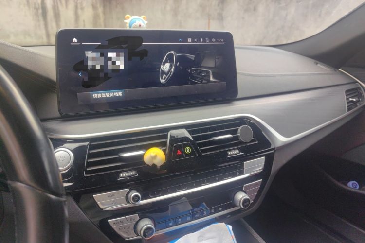 Used BMW 5 Series New Energy 2021 535Le M Sport Package Audio And AC Panel