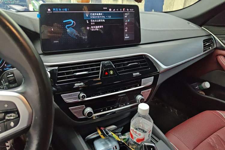 Used BMW 5 Series New Energy 2021 Restyled 535Le M Sport Package Audio And AC Panel