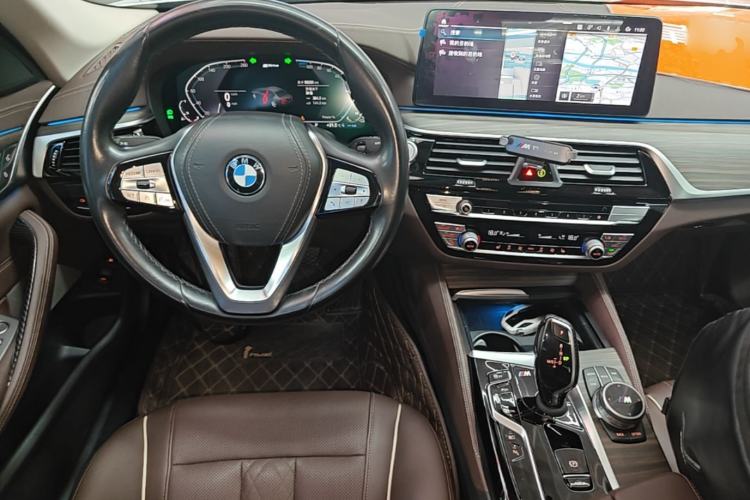 Used BMW 5 Series New Energy 2021 535Le Luxury Package Center Console