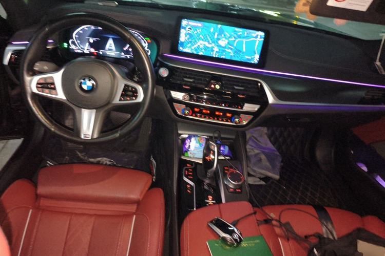 Used BMW 5 Series New Energy 2021 535Le Pioneer Edition M Sport Package Center Console