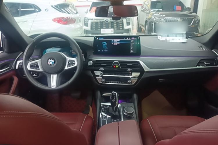 Used BMW 5 Series New Energy 2021 535Le M Sport Package Center Console