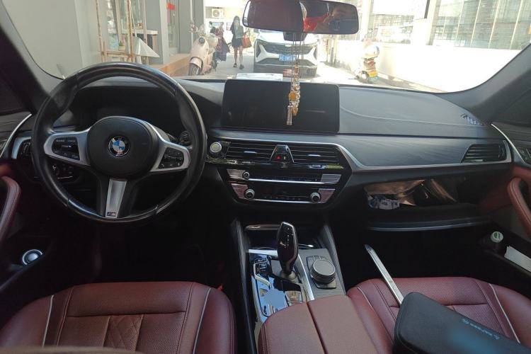 Used BMW 5 Series New Energy 2021 535Le M Sport Package Center Console