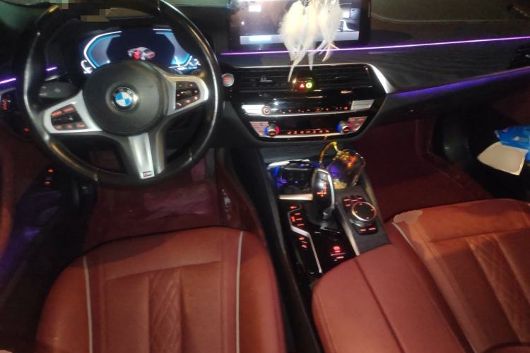 Used BMW 5 Series New Energy 2021 535Le M Sport Package Center Console