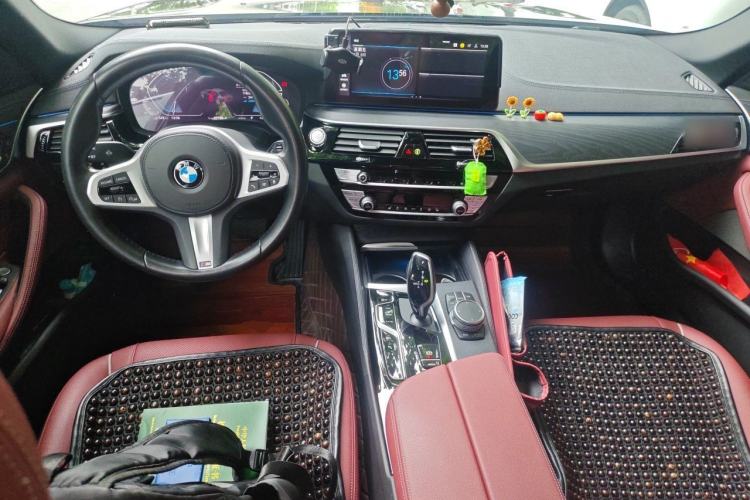 Used BMW 5 Series New Energy 2021 535Le M Sport Package Center Console