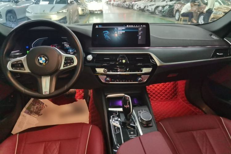 Used BMW 5 Series New Energy 2021 535Le M Sport Package Center Console