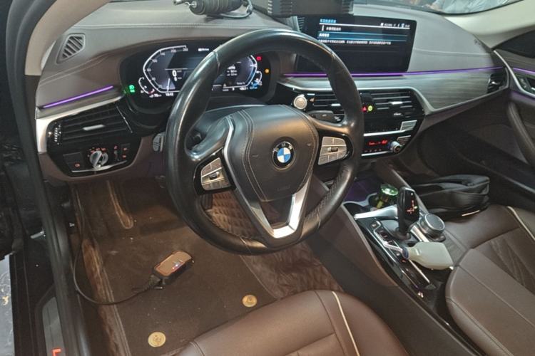Used BMW 5 Series New Energy 2021 Updated 535Le Luxury Package Center Console