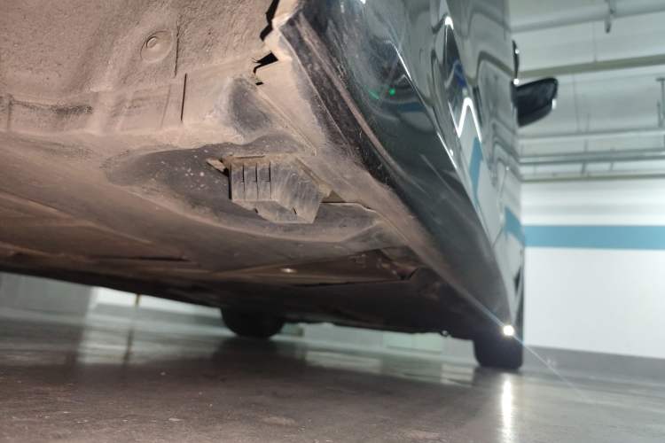 Used BMW 5 Series New Energy 2021 535Le Pioneer Edition M Sport Package Chassis Rear Right