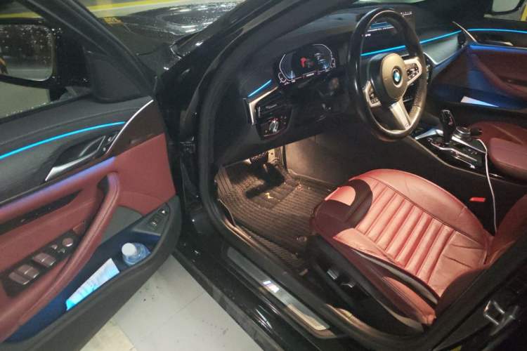 Used BMW 5 Series New Energy 2021 535Le M Sport Package Driver Seat