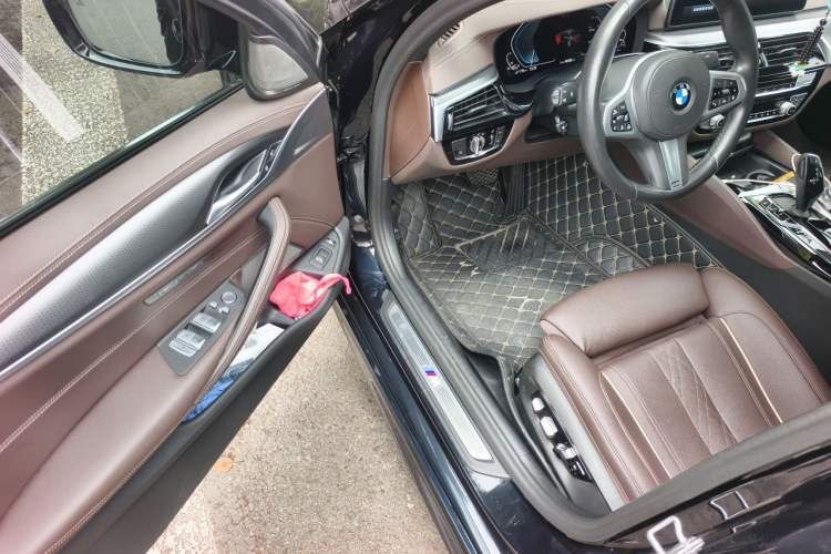 Used BMW 5 Series New Energy 2021 535Le Pioneer Edition M Sport Package Driver Seat
