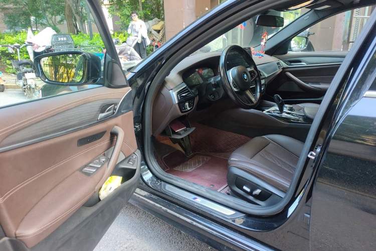 Used BMW 5 Series New Energy 2021 535Le M Sport Package Driver Seat