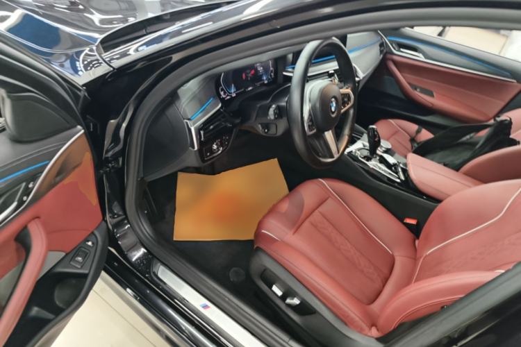 Used BMW 5 Series New Energy 2021 535Le M Sport Package Driver Seat