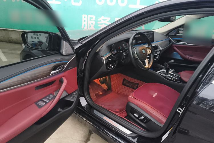 Used BMW 5 Series New Energy 2021 535Le Luxury Package Driver Seat