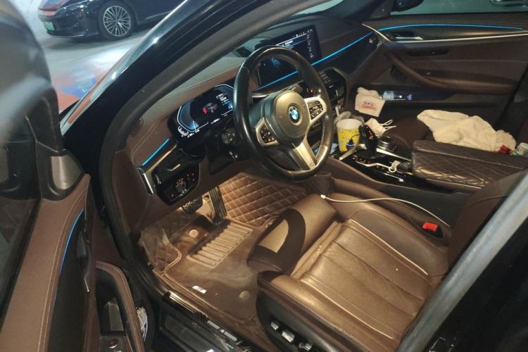 Used BMW 5 Series New Energy 2021 535Le Pioneer Edition M Sport Package Driver Seat