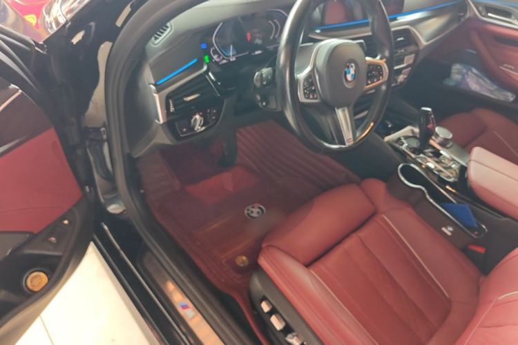 Used BMW 5 Series New Energy 2021 535Le Pioneer Edition M Sport Package Driver Seat