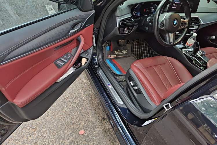 Used BMW 5 Series New Energy 2021 Restyled 535Le M Sport Package Driver Seat