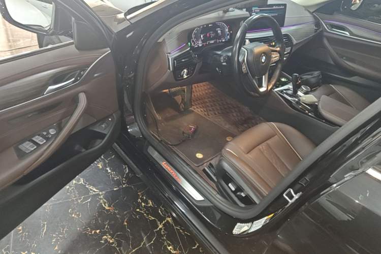Used BMW 5 Series New Energy 2021 Updated 535Le Luxury Package Driver Seat