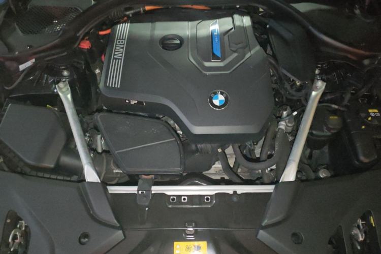 Used BMW 5 Series New Energy 2021 535Le M Sport Package Engine Bay