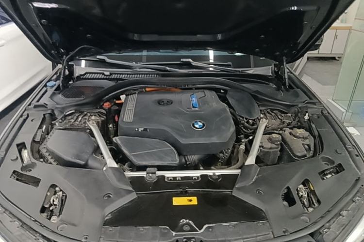 Used BMW 5 Series New Energy 2021 Restyled 535Le M Sport Package Engine Bay