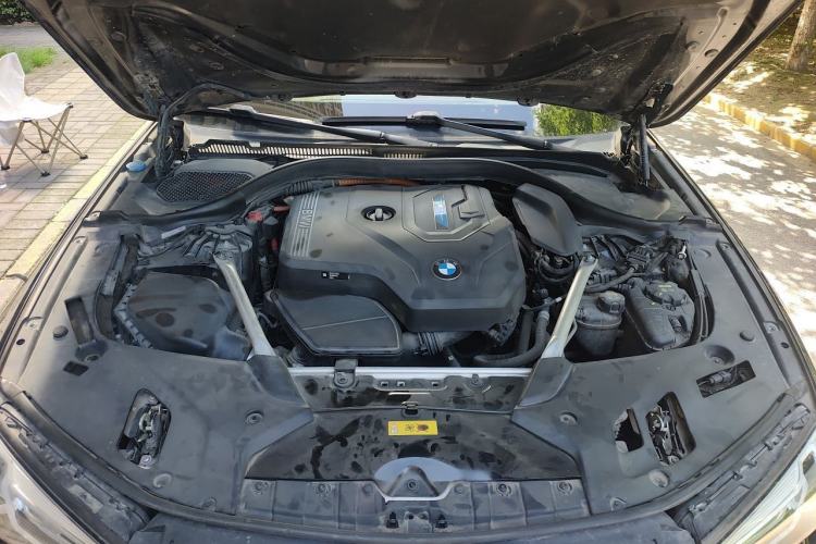 Used BMW 5 Series New Energy 2021 535Le M Sport Package Engine Bay