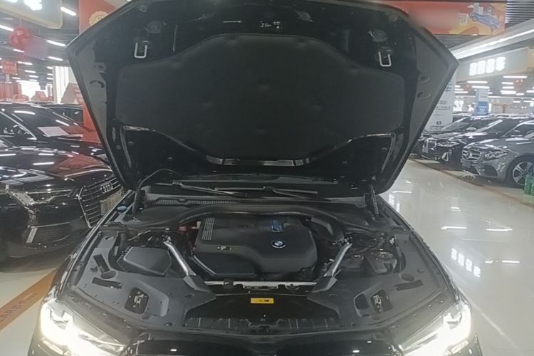 Used BMW 5 Series New Energy 2021 Restyled 535Le Pioneer Edition M Sport Package Engine Bay