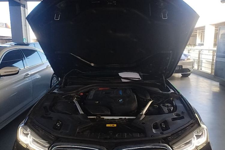 Used BMW 5 Series New Energy 2021 535Le M Sport Package Engine Bay