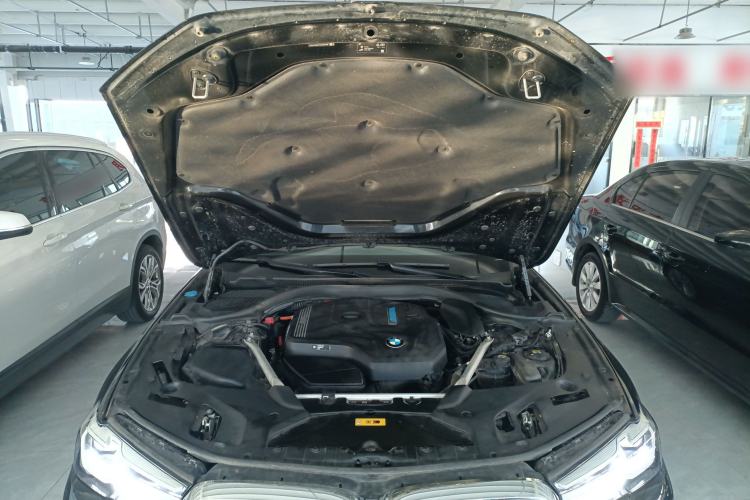 Used BMW 5 Series New Energy 2021 535Le Luxury Package Engine Bay
