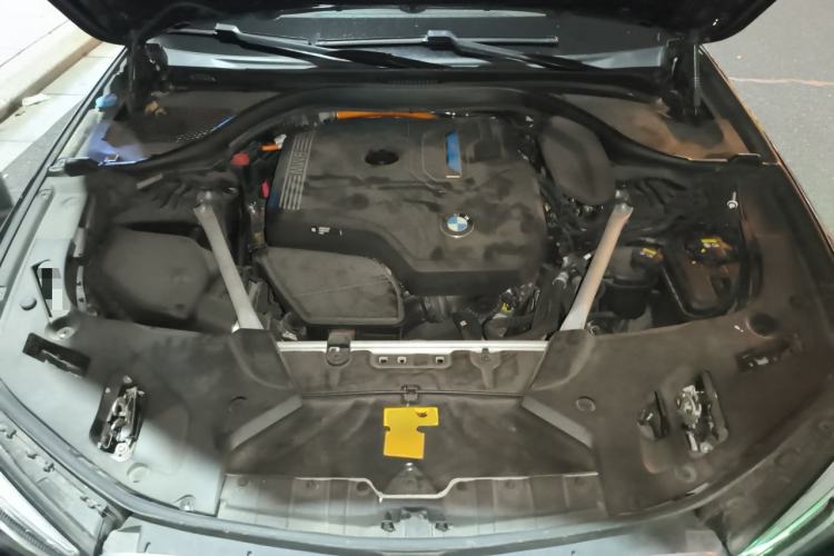 Used BMW 5 Series New Energy 2021 535Le Luxury Package Engine Bay