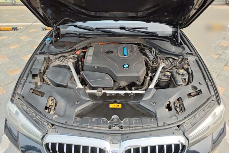 Used BMW 5 Series New Energy 2021 535Le M Sport Package Engine Bay