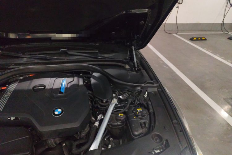 Used BMW 5 Series New Energy 2021 535Le Pioneer Edition M Sport Package Engine Bay Left