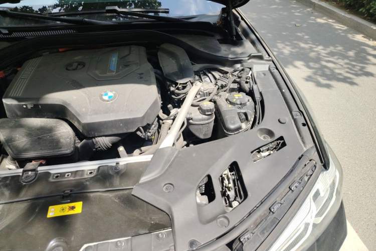 Used BMW 5 Series New Energy 2021 Restyled 535Le Pioneer Edition M Sport Package Engine Bay Left