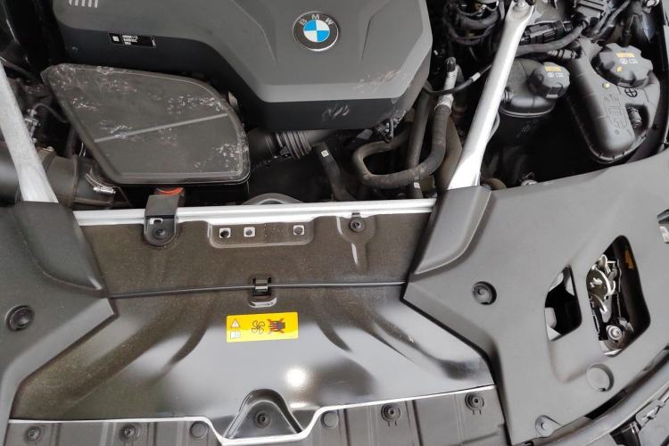 Used BMW 5 Series New Energy 2021 535Le M Sport Package Engine Bay