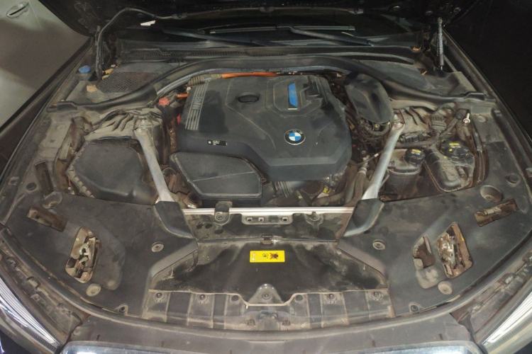 Used BMW 5 Series New Energy 2021 535Le Pioneer Edition M Sport Package Engine Bay