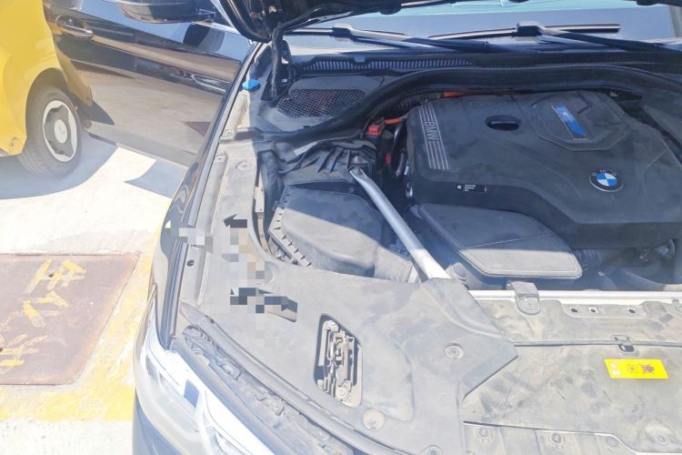Used BMW 5 Series New Energy 2021 535Le M Sport Package Engine Bay Right