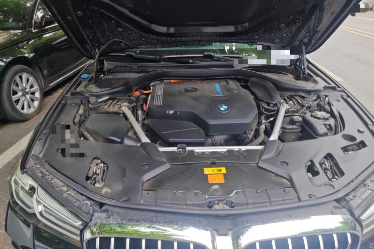 Used BMW 5 Series New Energy 2021 535Le M Sport Package Engine Bay Right