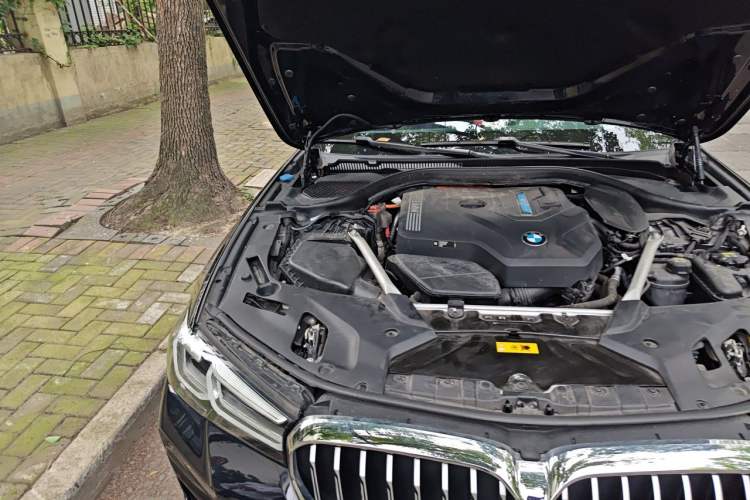Used BMW 5 Series New Energy 2021 Restyled 535Le M Sport Package Engine Bay Right