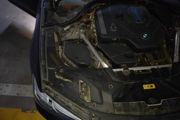 Used BMW 5 Series New Energy 2021 Updated 535Le Luxury Package Engine Bay Right