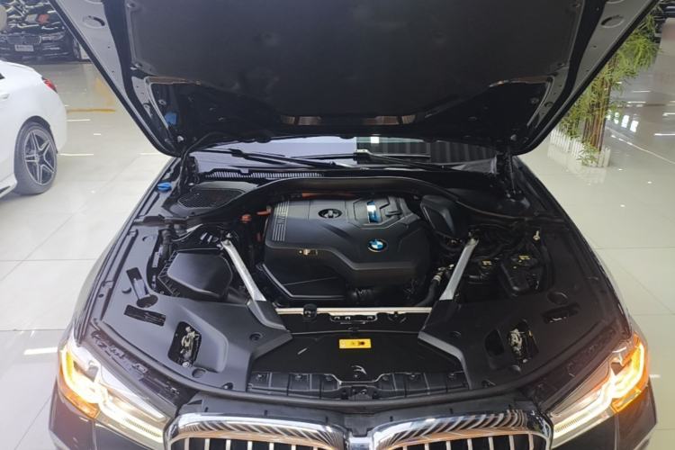 Used BMW 5 Series New Energy 2021 535Le Pioneer Edition M Sport Package Engine Bay