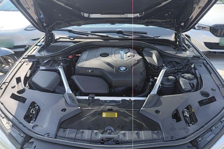 Used BMW 5 Series New Energy 2021 535Le Pioneer Edition M Sport Package Engine Bay
