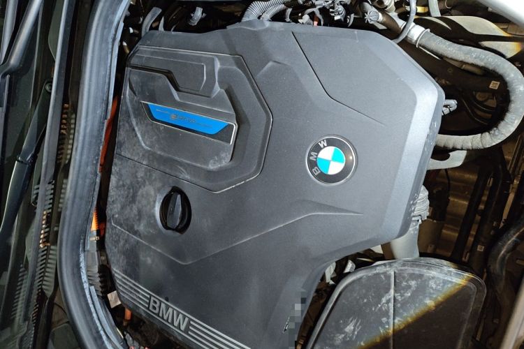 Used BMW 5 Series New Energy 2021 Restyled 535Le M Sport Package Engine Bay