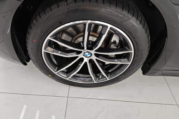 Used BMW 5 Series New Energy 2021 535Le M Sport Package Exterior 4