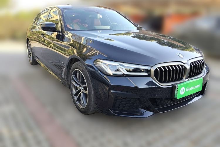 Used BMW 5 Series New Energy 2021 535Le M Sport Package Front Right 45 Deg