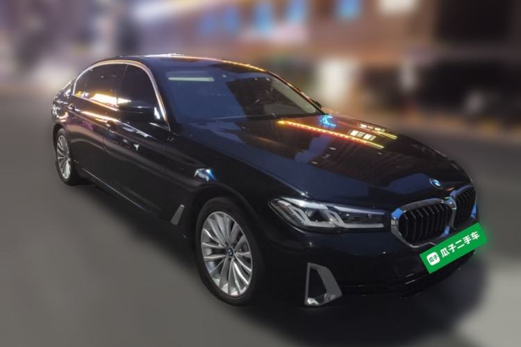 Used BMW 5 Series New Energy 2021 535Le Luxury Package Front Right 45 Deg