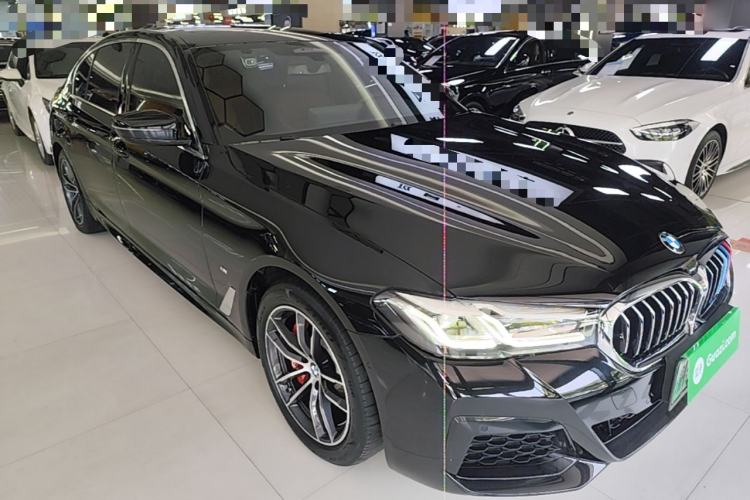 Used BMW 5 Series New Energy 2021 Restyled 535Le Pioneer Edition M Sport Package Front Right 45 Deg