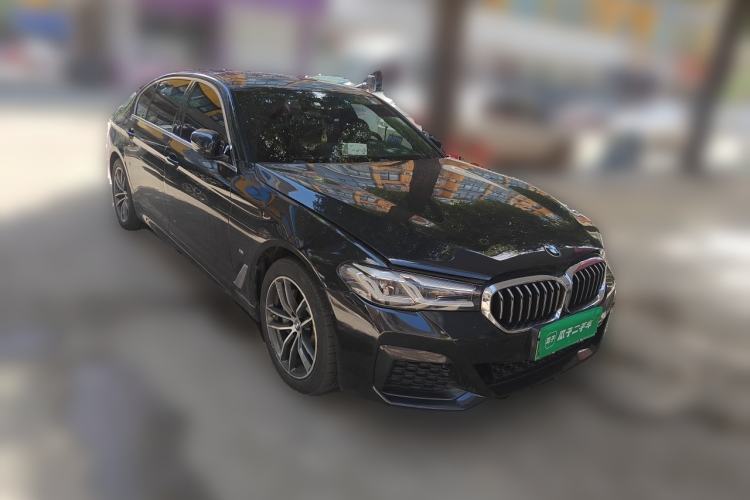 Used BMW 5 Series New Energy 2021 535Le M Sport Package Front Right 45 Deg